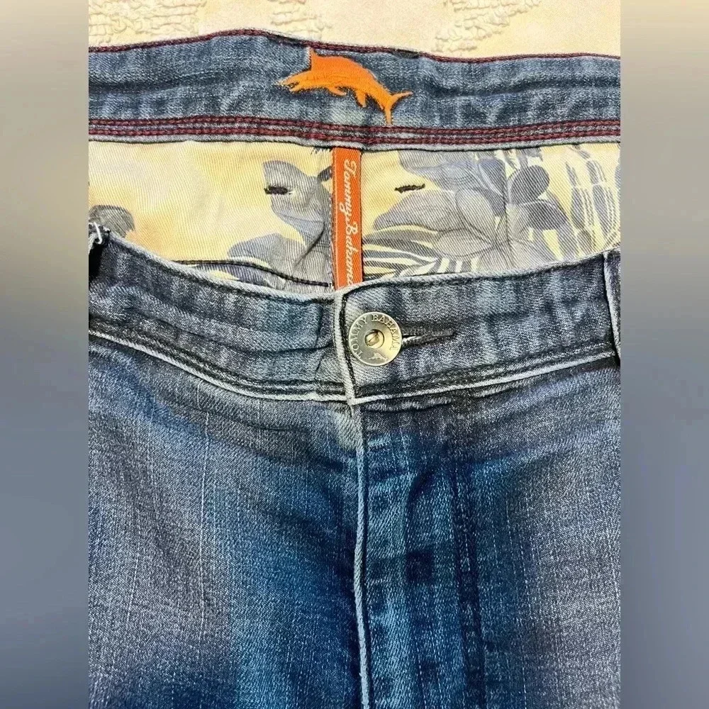 Tommy Bahama Men's Classic Fit Straight Leg Blue Denim Jeans Size 40 X 32